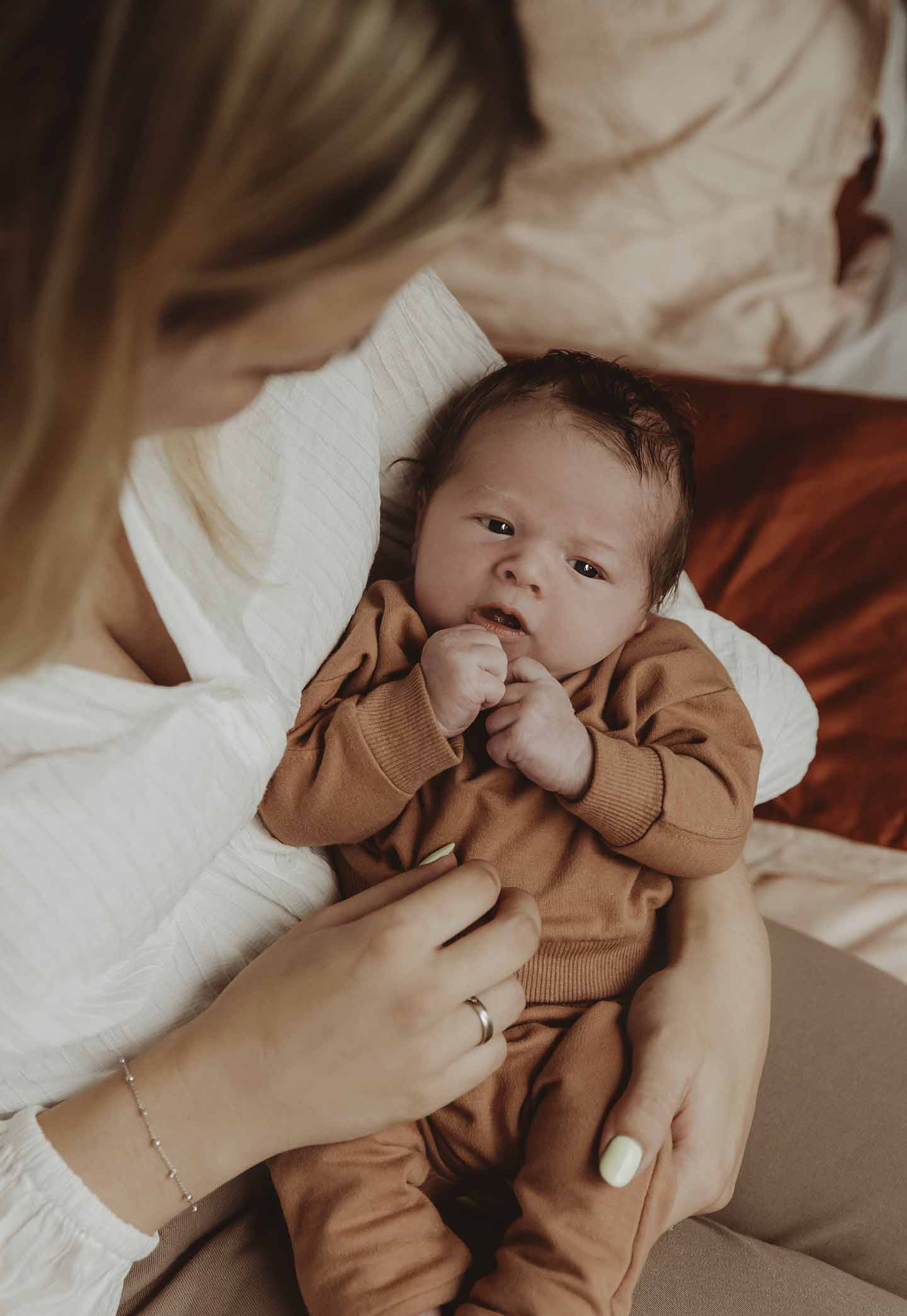 newborn fotograaf zeeland newbornshoot zeeland