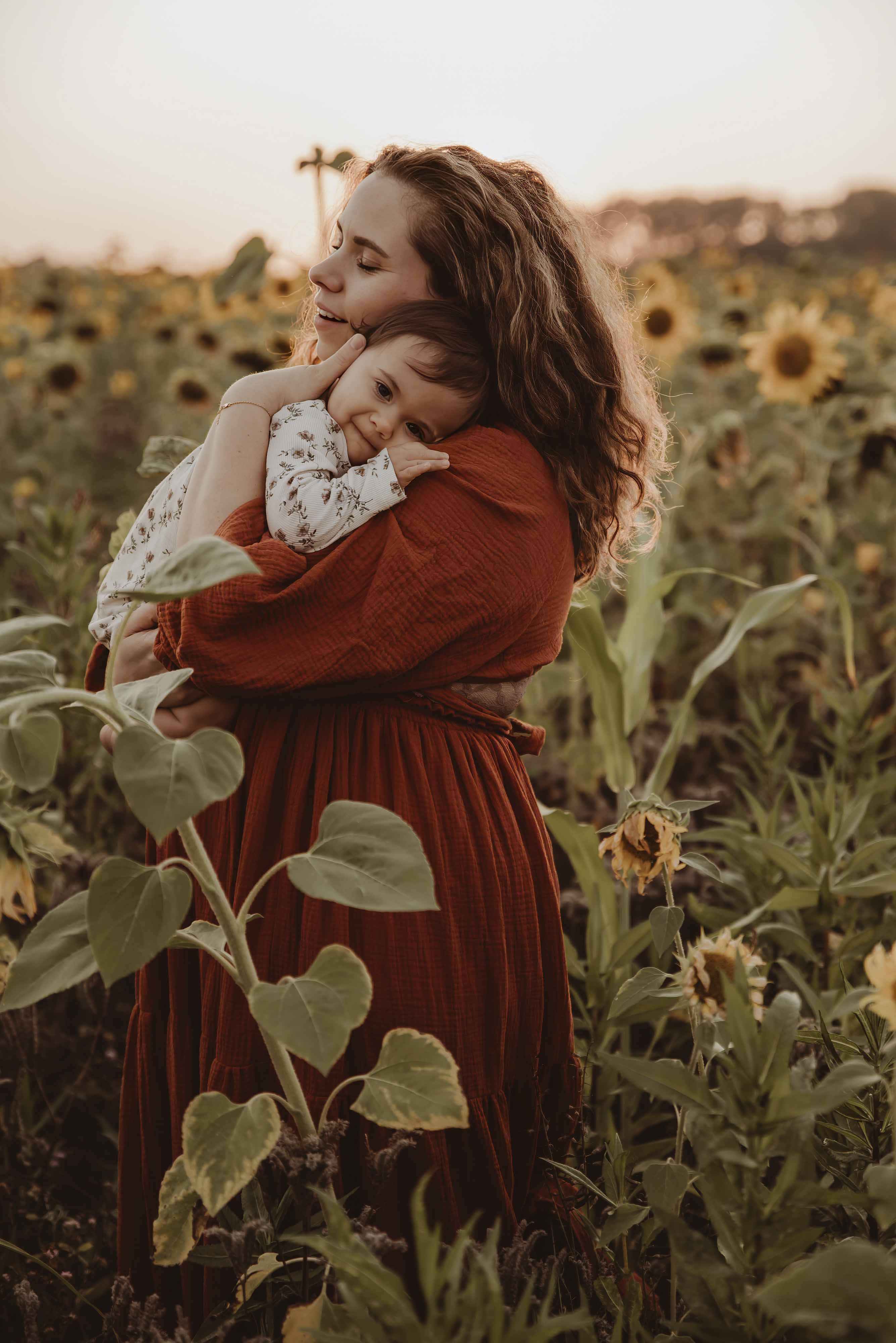 motherhood motherhoodshoot motherhood fotoshoot terneuzen zeeland belgië